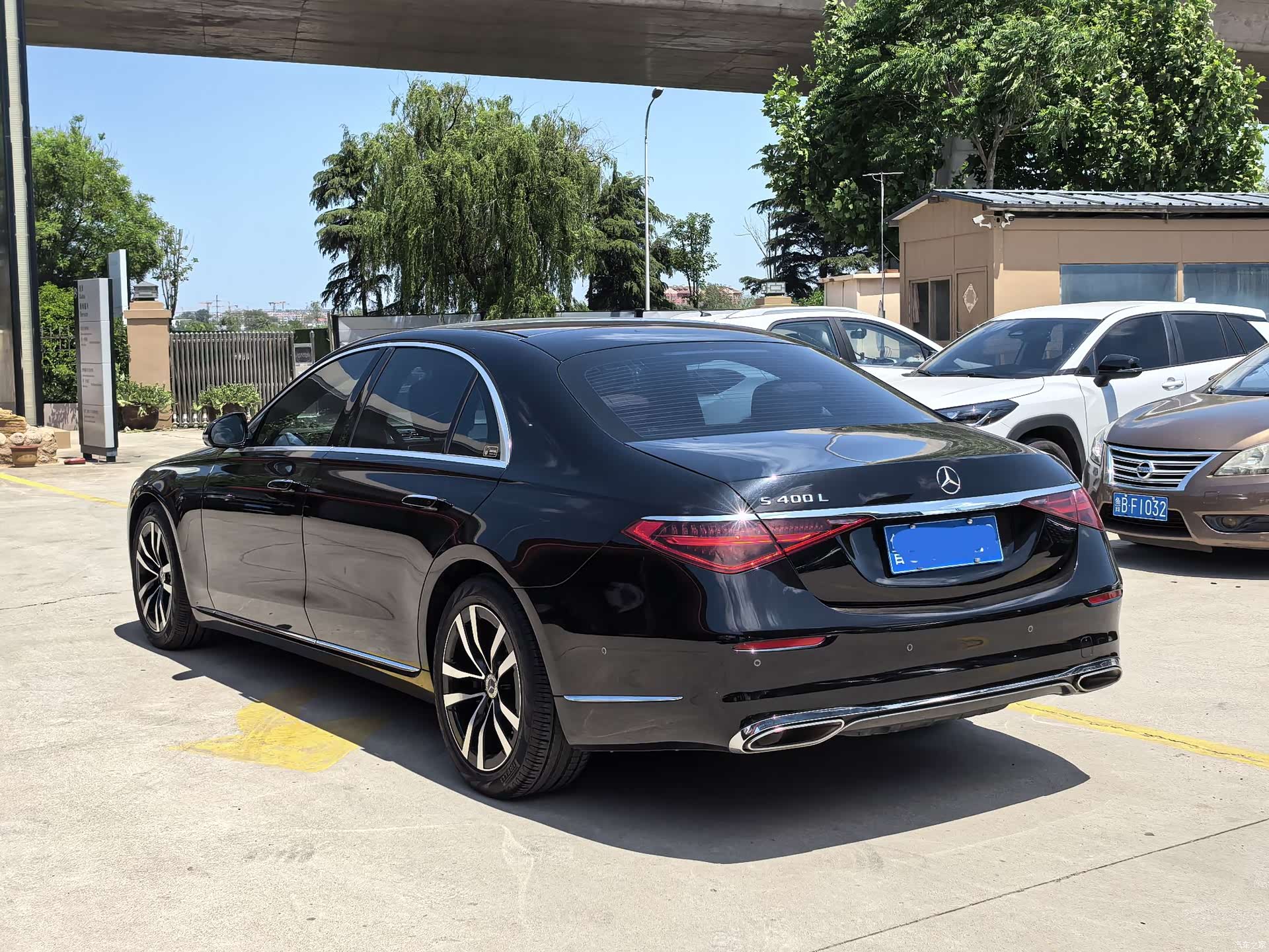 Mercedes-Benz S-Class, 2022 4