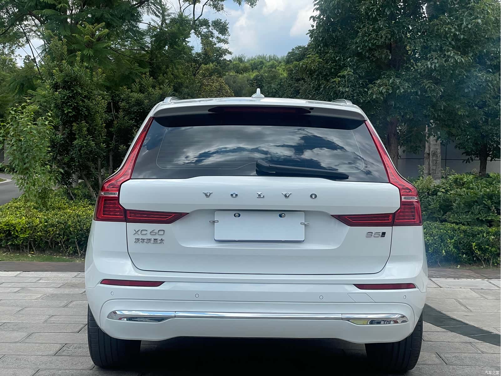 Volvo XC60, 2022 все фото