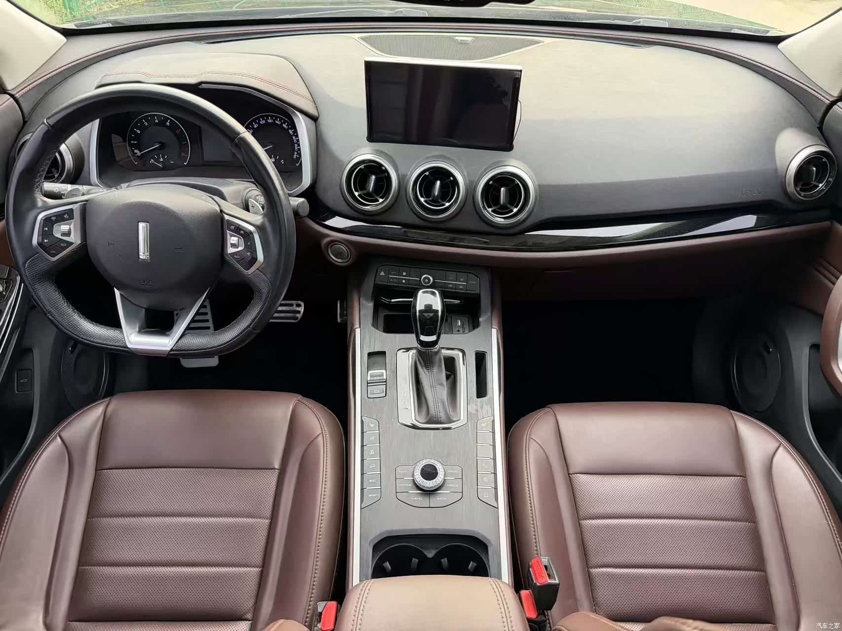 WEY VV5, 2018 10