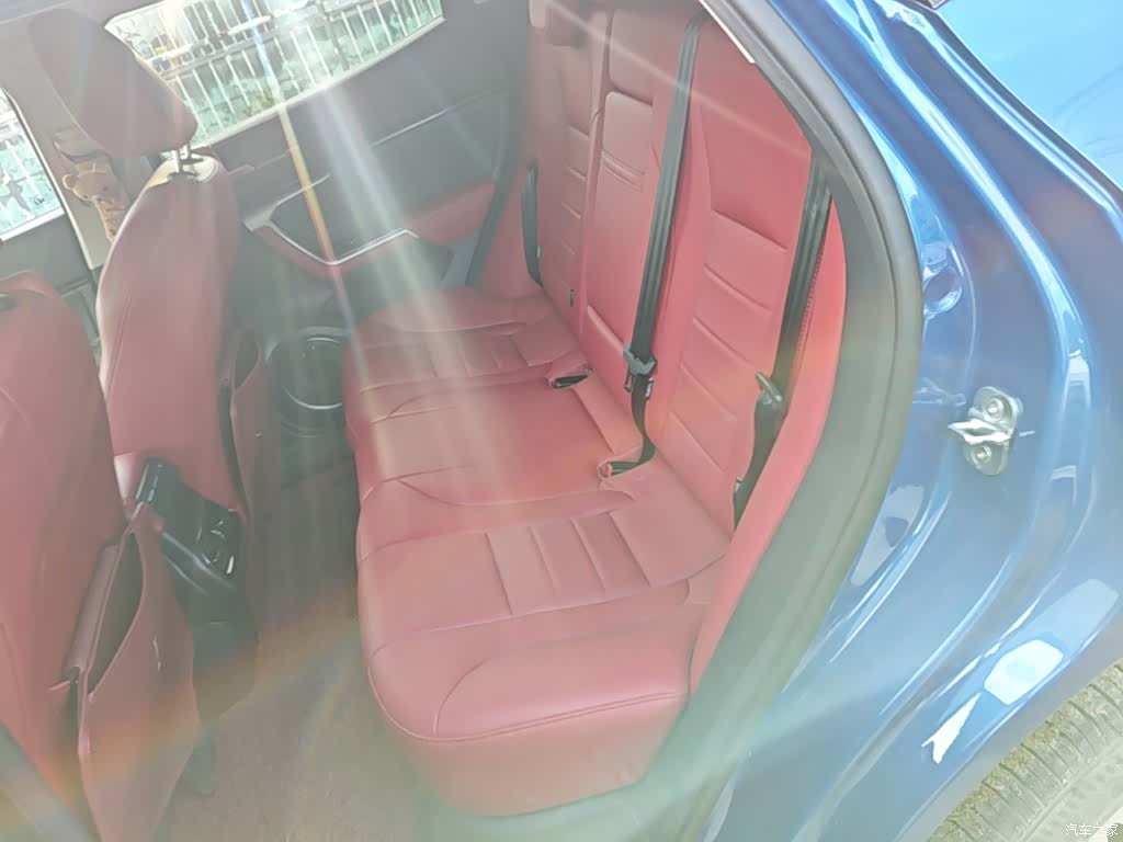 WEY VV5, 2018 17