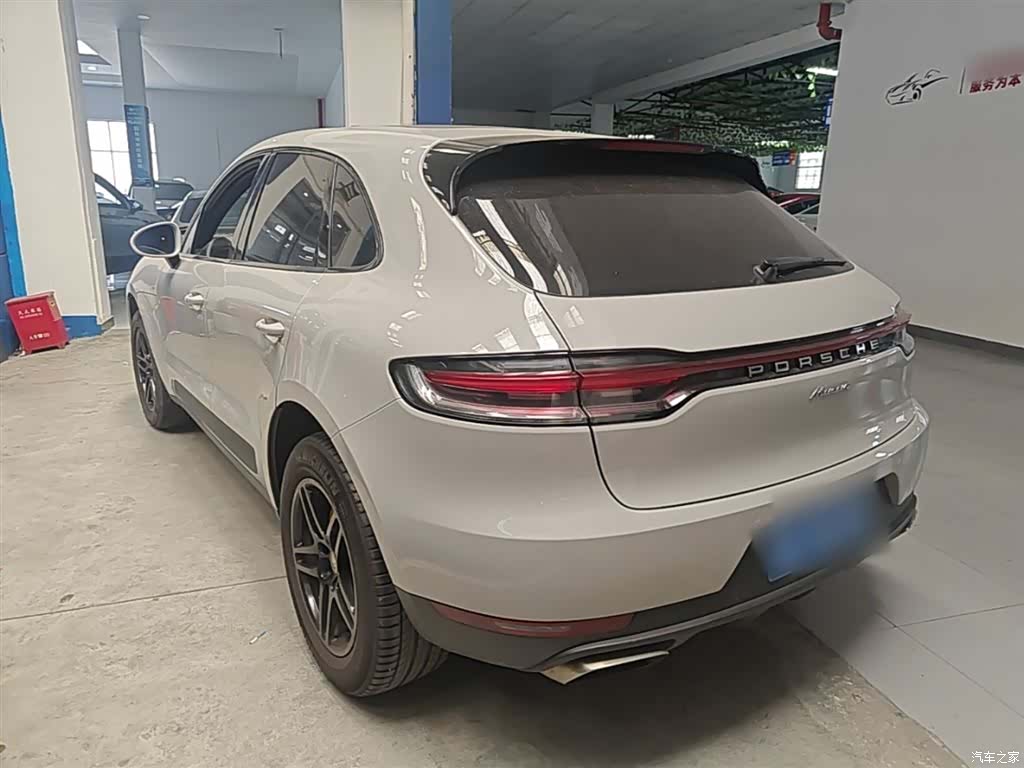Porsche Macan, 2020 все фото