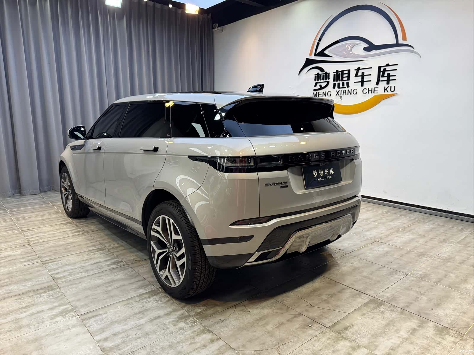 Land Rover Range Rover, 2023 все фото