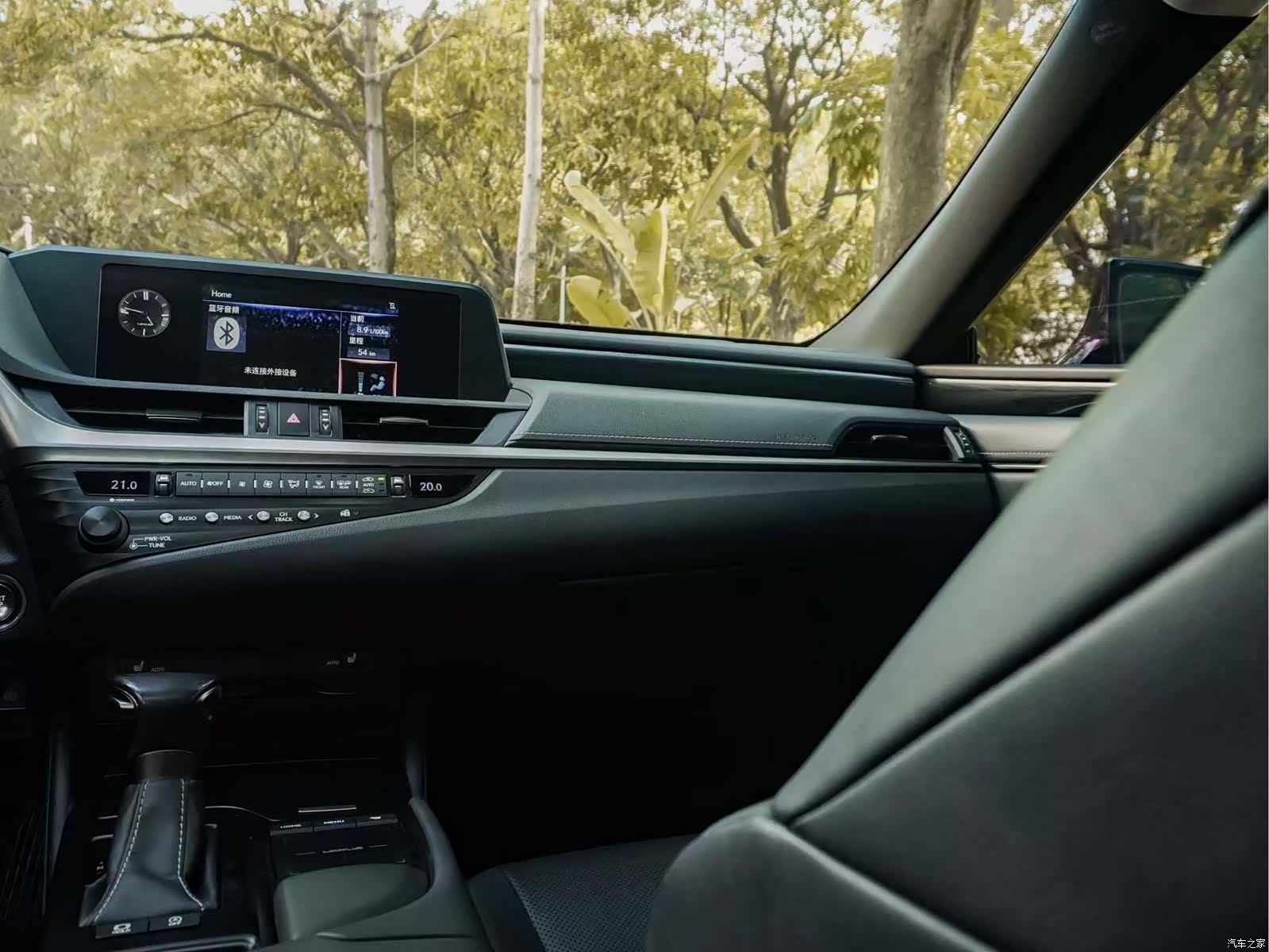 Lexus ES, 2019 15