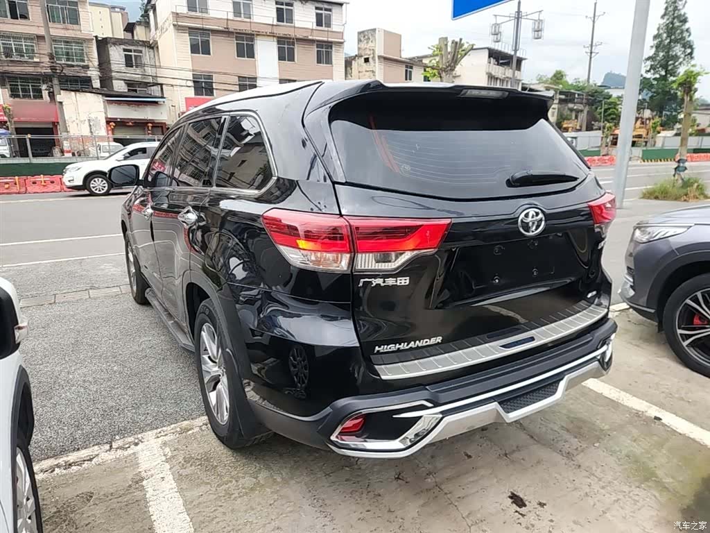 Toyota Highlander, 2020 все фото