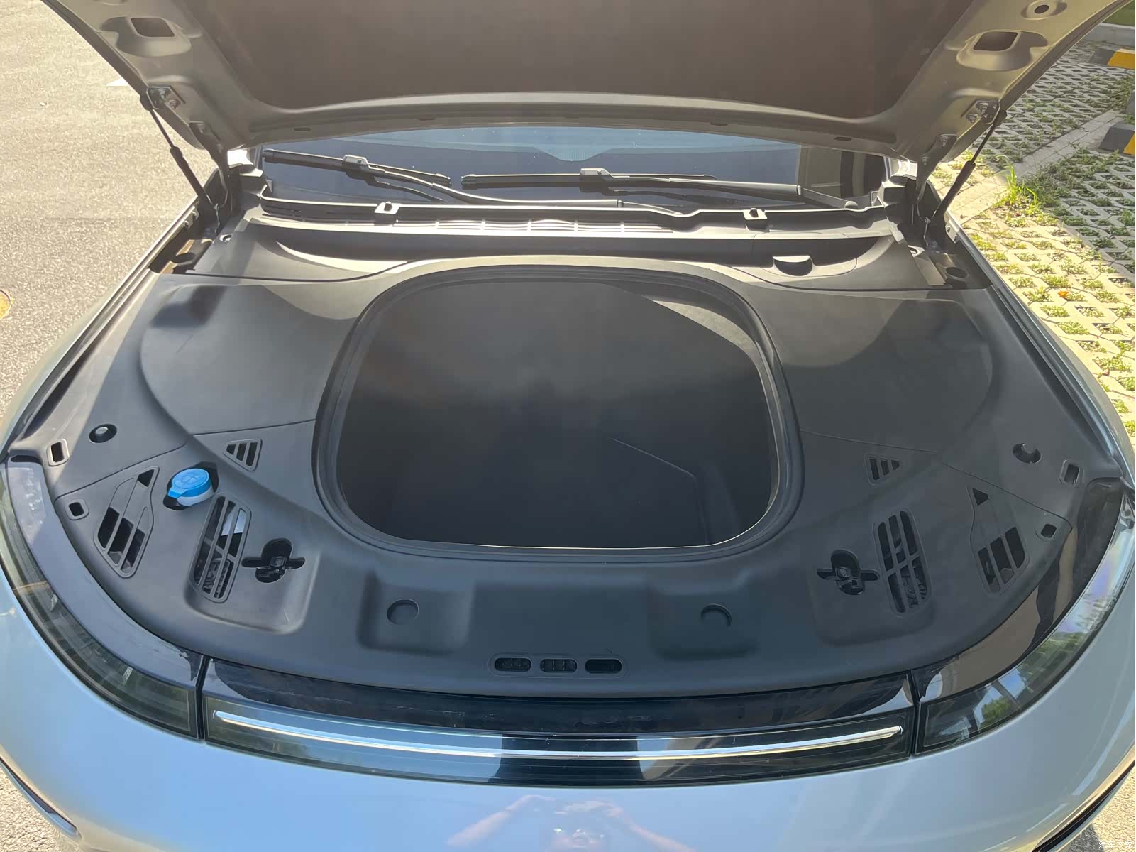 Xpeng P7, 2022 22