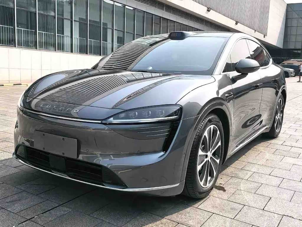 Zhijie R7