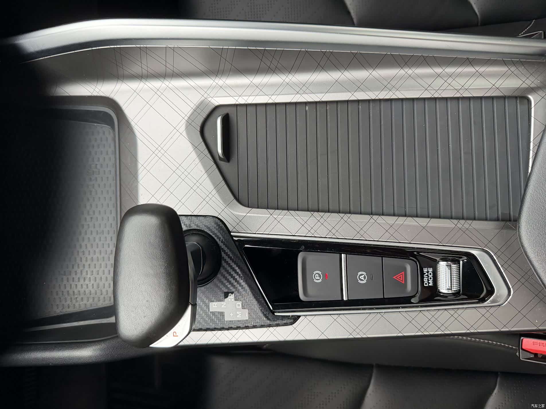 Geely Preface, 2022 14