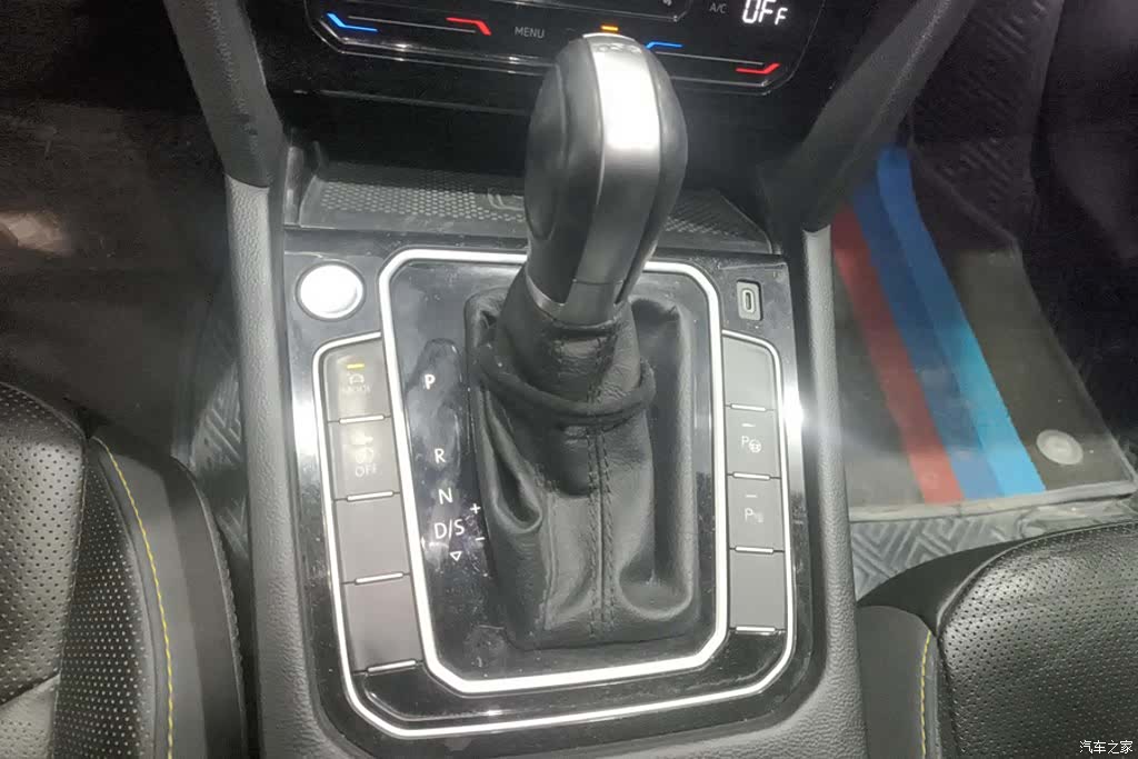 Volkswagen CC, 2021 16