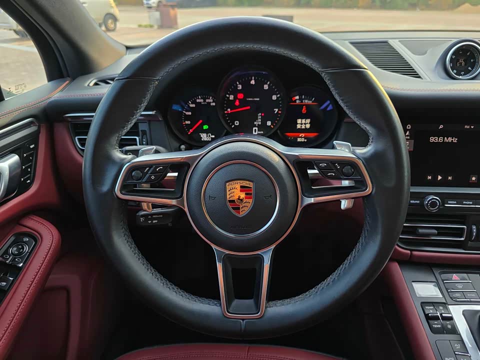 Porsche Macan Porsche Macan