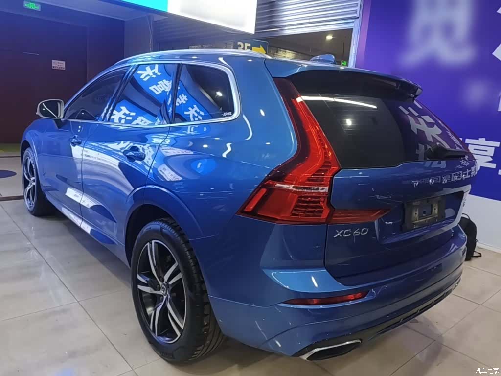 Volvo XC60, 2018 все фото