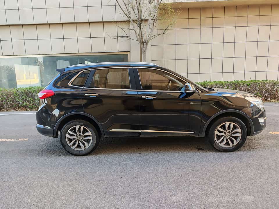 BAIC Shenbao X65