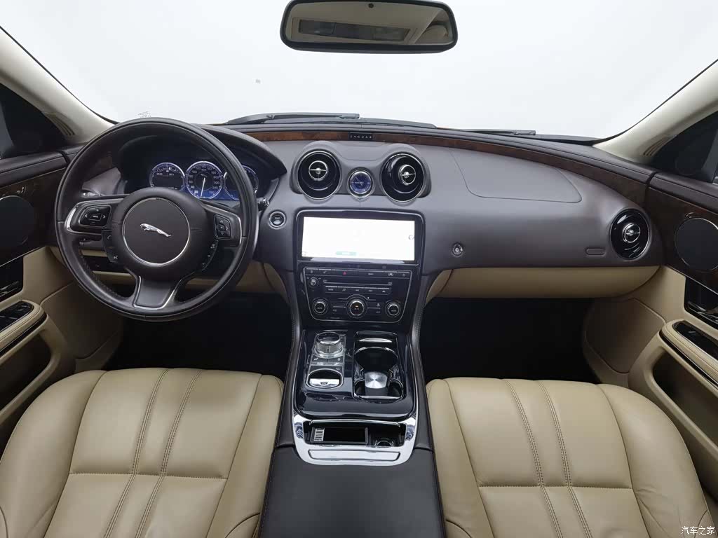 Jaguar XJ, 2012 все фото