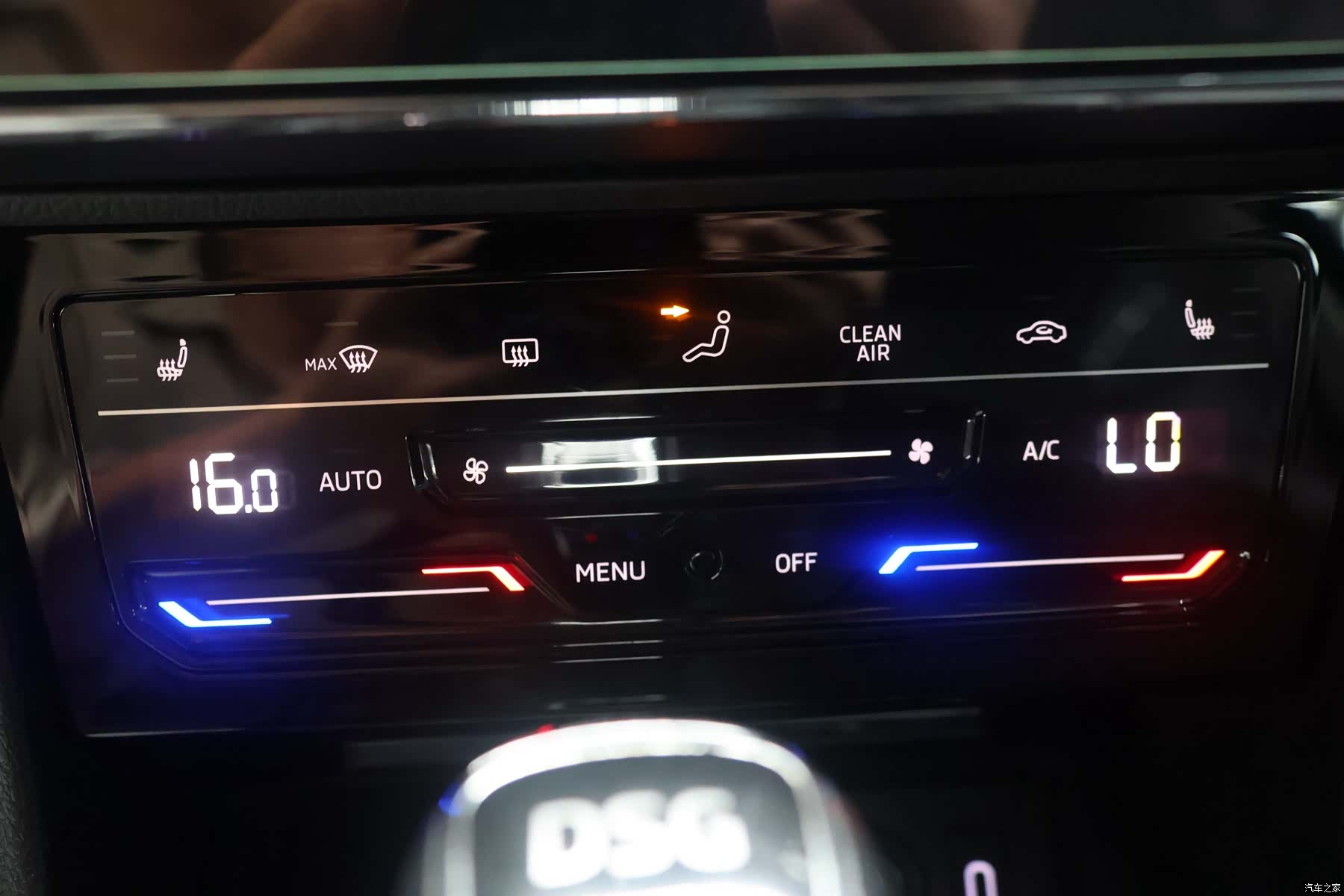 Skoda Superb, 2023 13