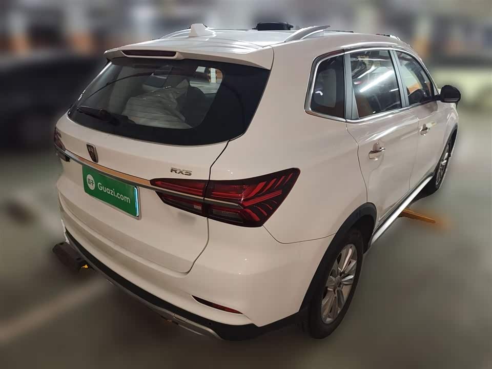 Roewe RX5