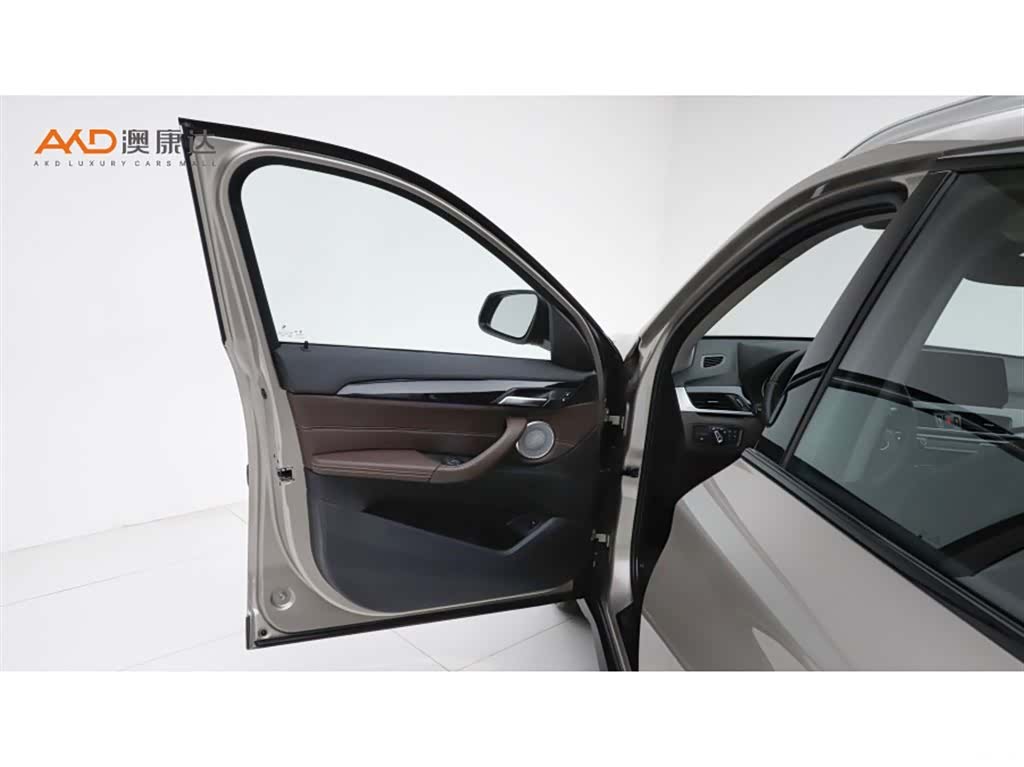 BMW X1, 2022 10