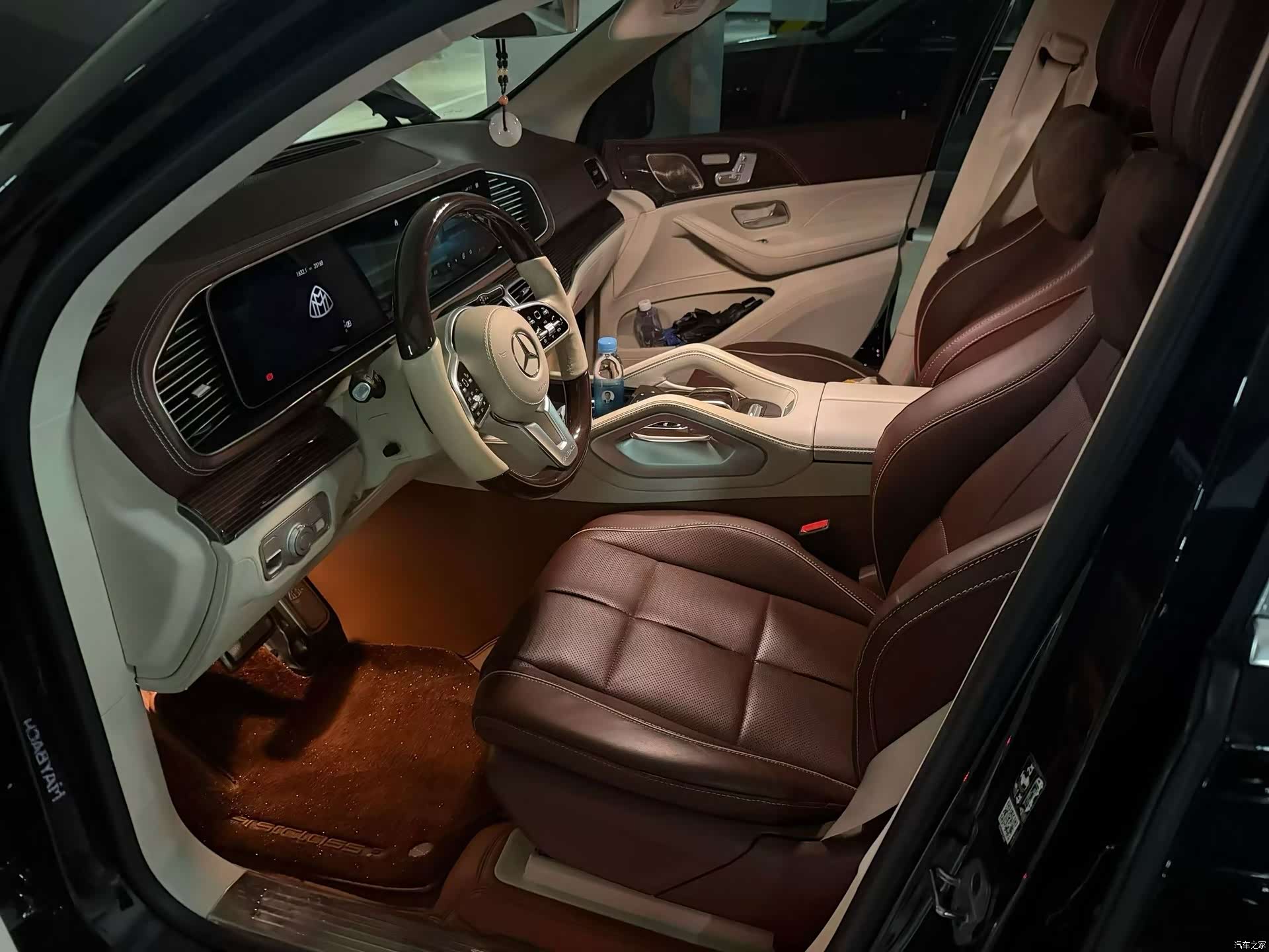 Maybach GLS, 2024 8