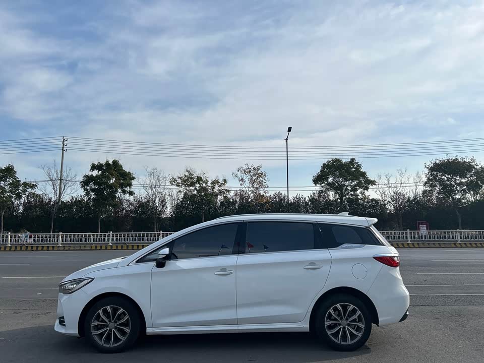 BYD Song MAX