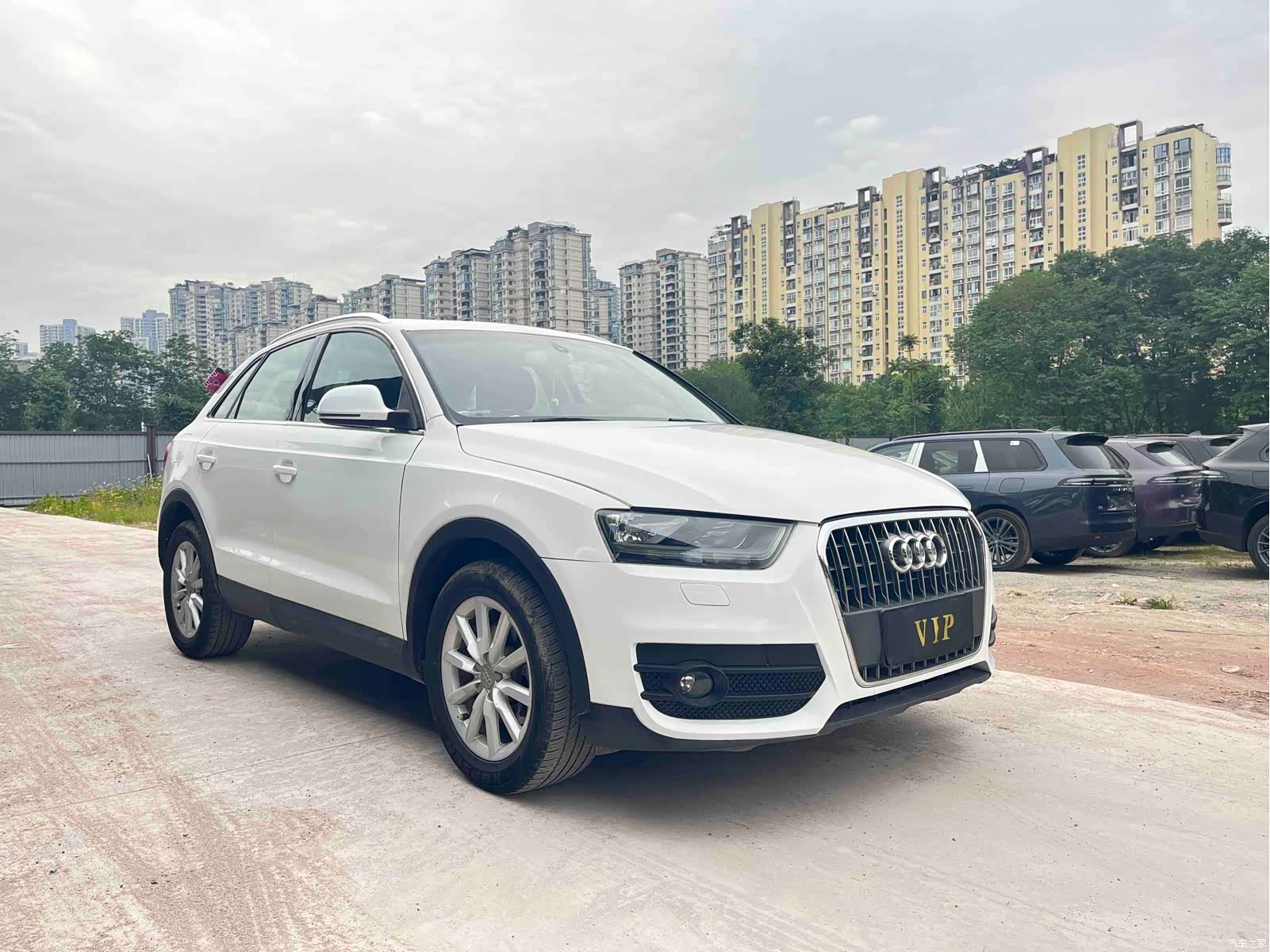 Audi Q3, 2015 1