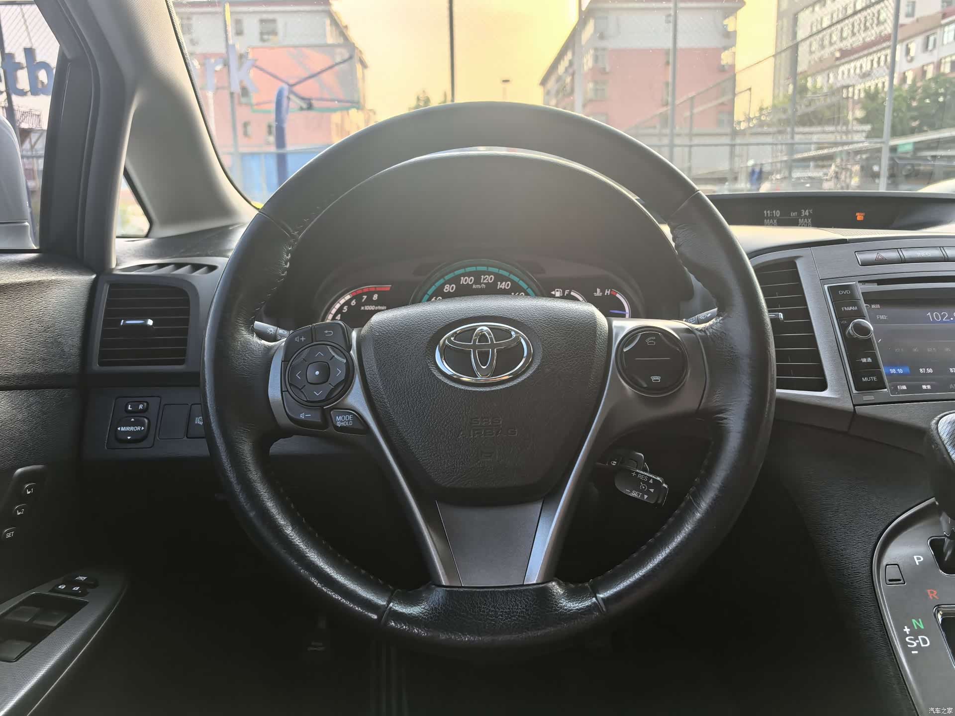 Toyota Venza, 2014 14