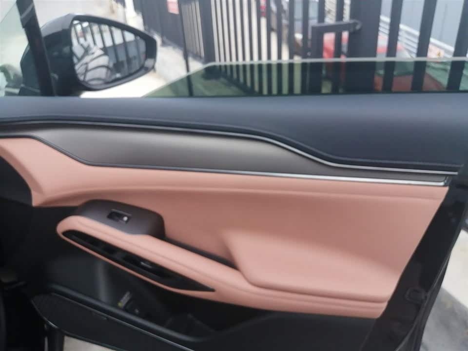 BYD Song L EV