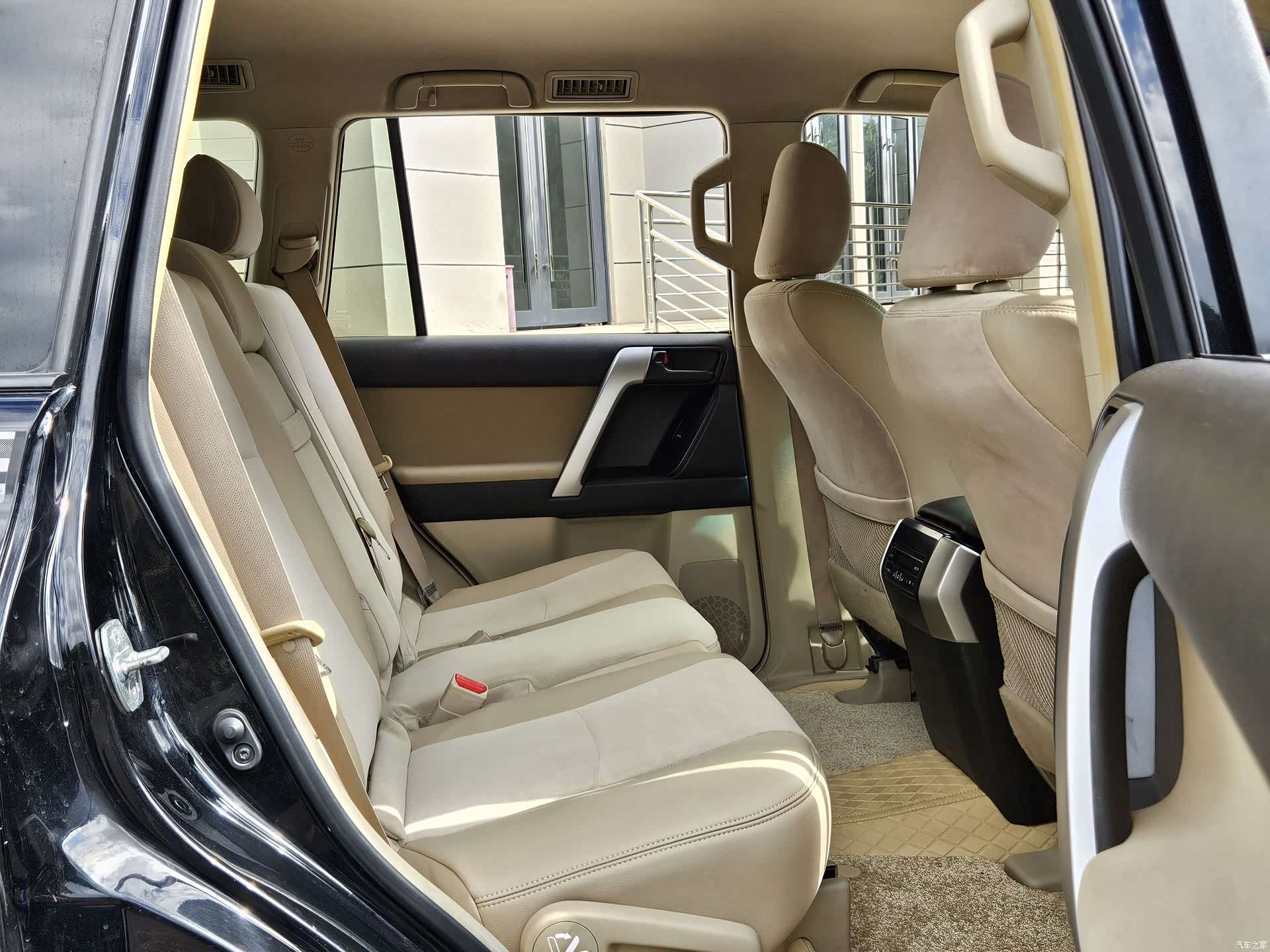 Toyota Prado, 2011 10