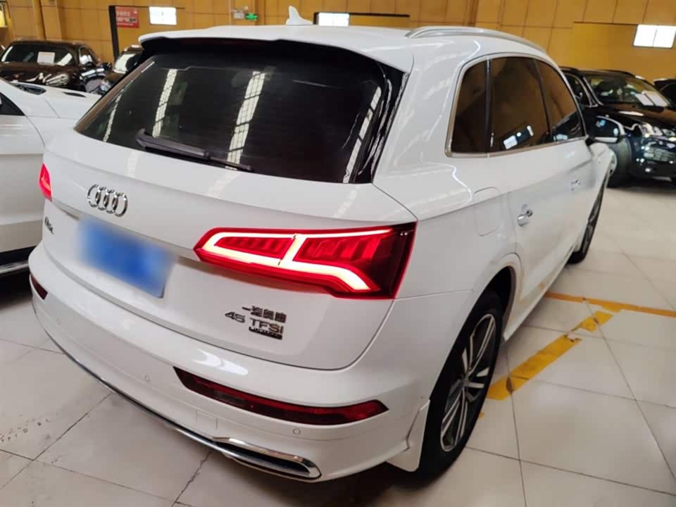 Audi Q5L