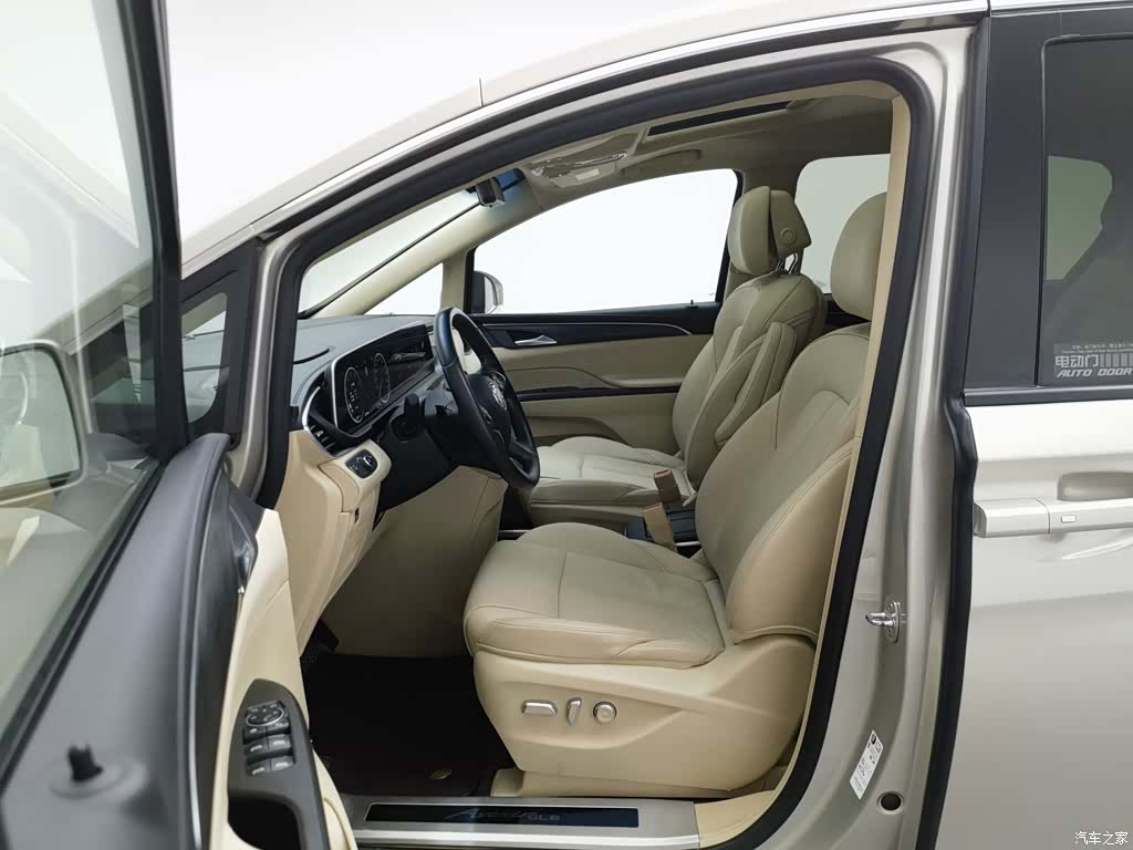 Buick GL8, 2022 10