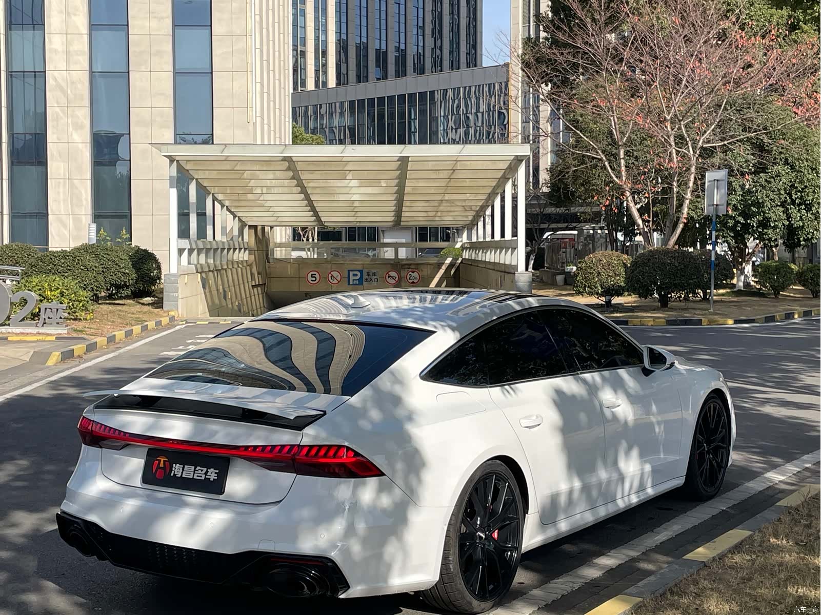 Audi A7, 2019 все фото