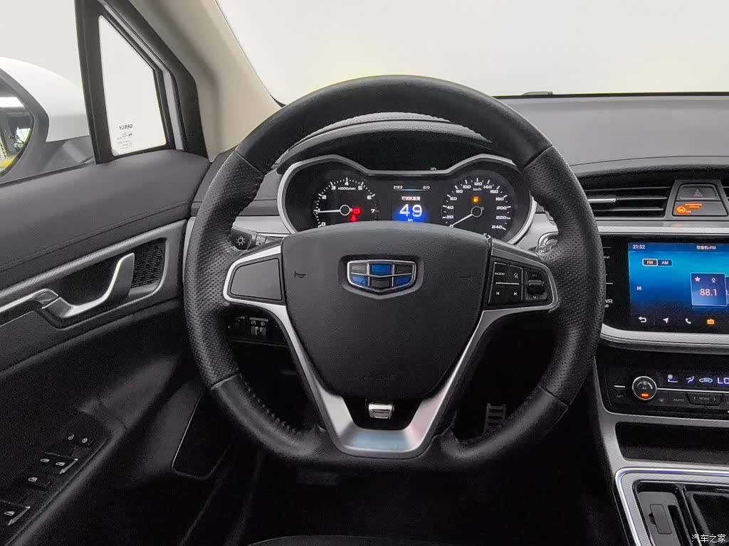 Geely Emgrand, 2019 11
