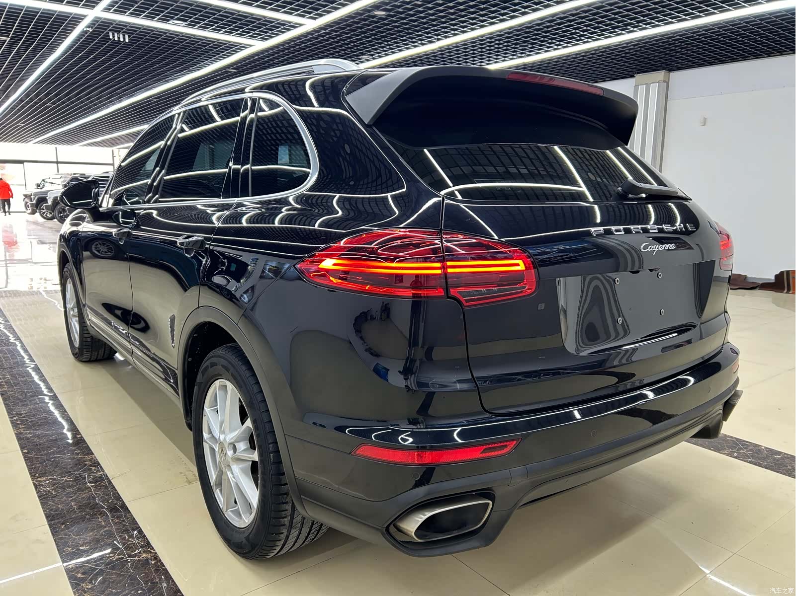 Porsche Cayenne, 2016 все фото