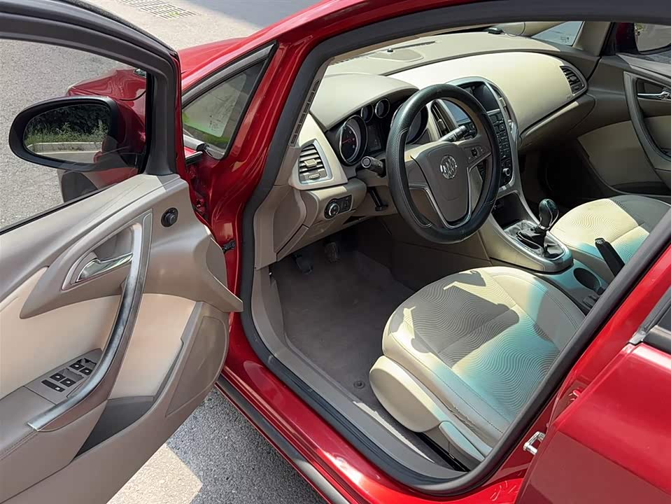 Buick Yinglang