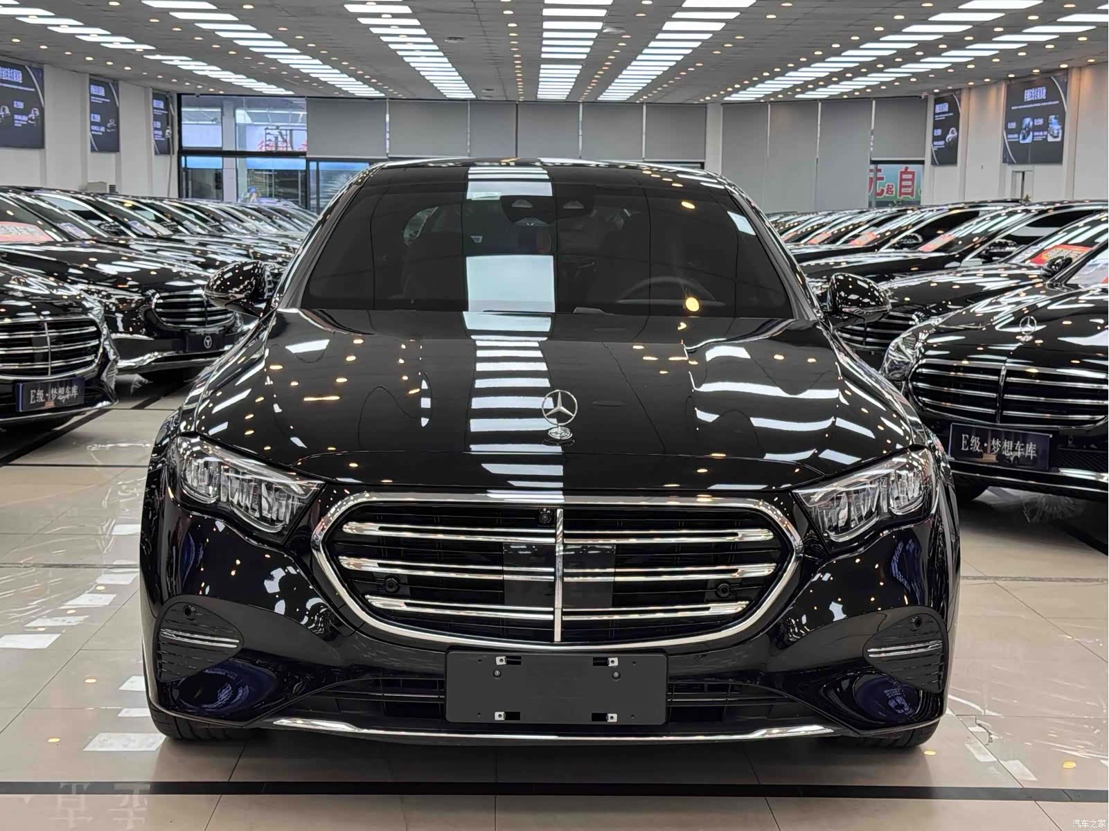Mercedes-Benz E-Class, 2024 2