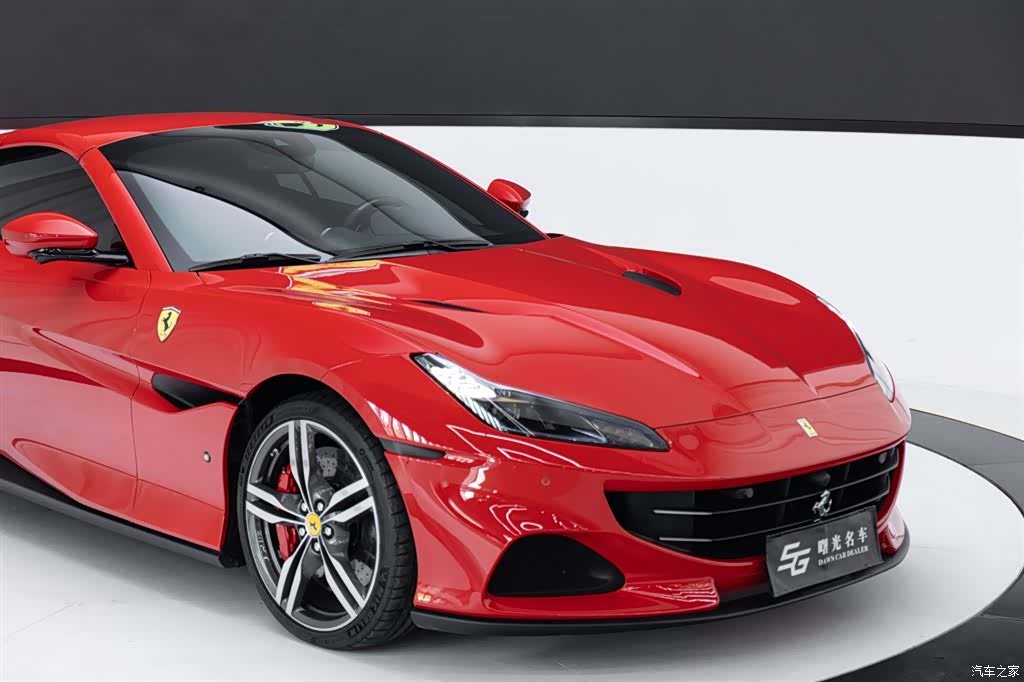Ferrari Portofino, 2023 16