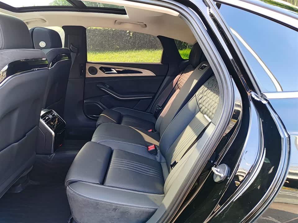 Hongqi H9 Hongqi H9