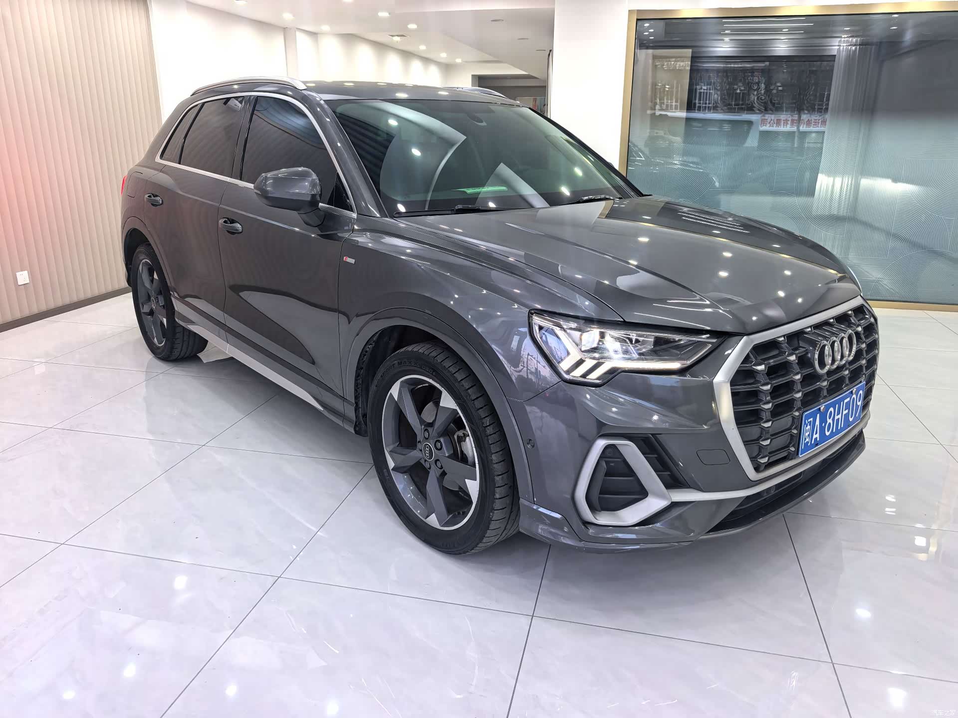 Audi Q3, 2023 3