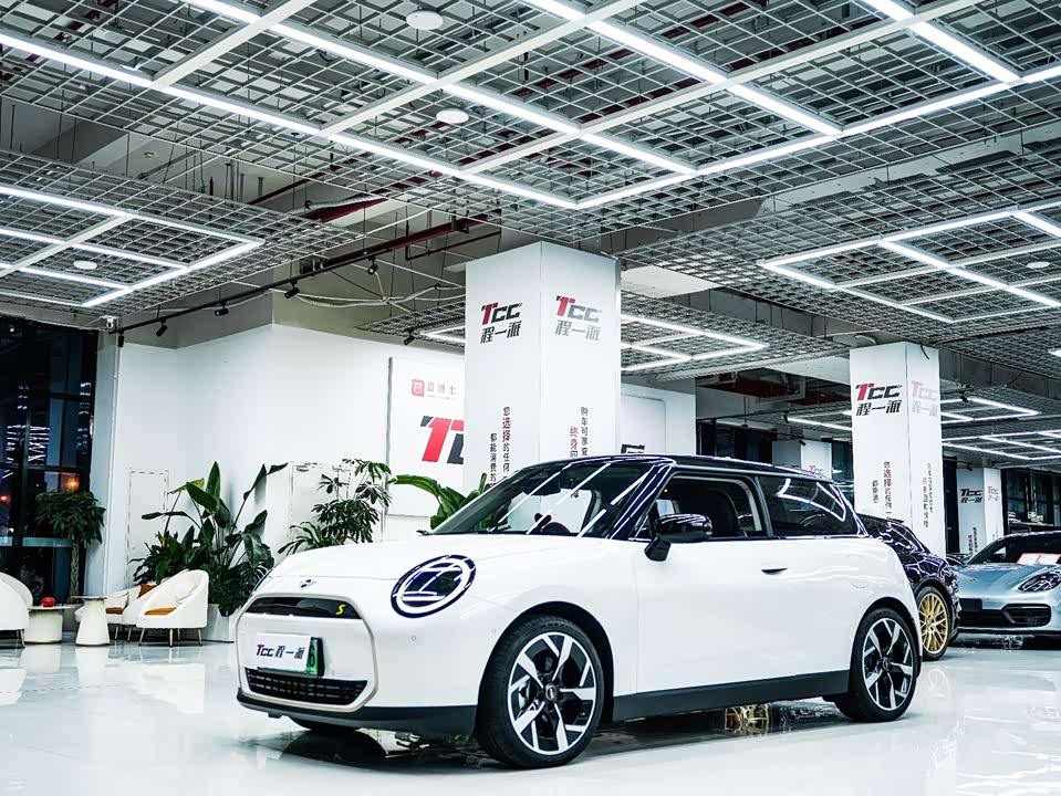 MINI Electric COOPER