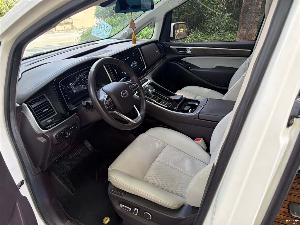 Trumpchi M8, 2021 4