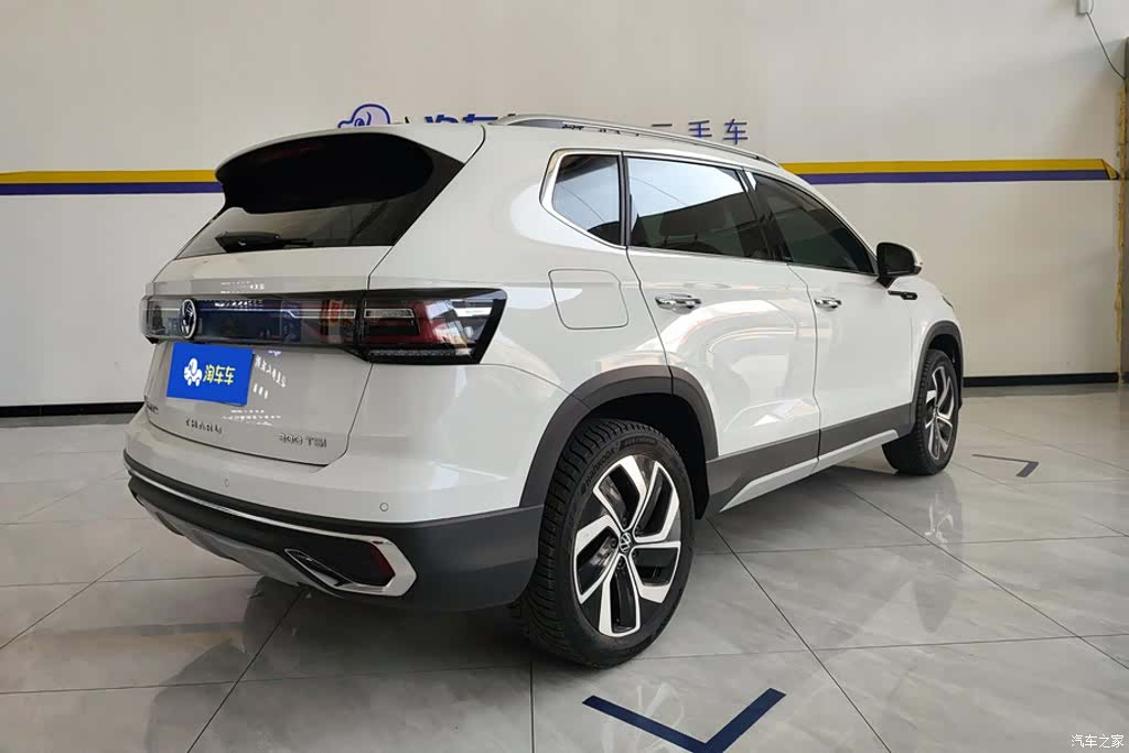 Volkswagen Tharu, 2025 3