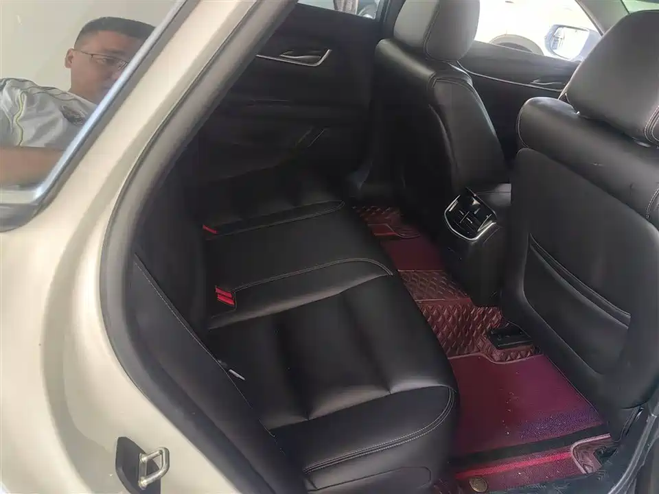 Cadillac XTS