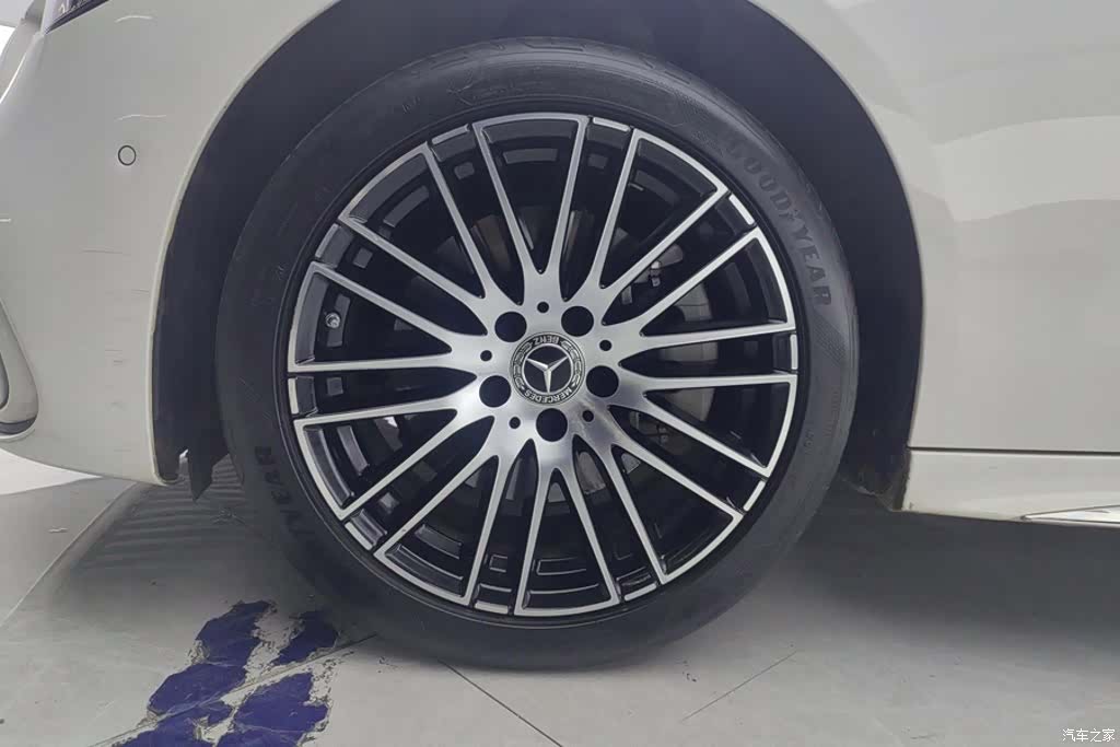 Mercedes-Benz C-Class, 2023 6