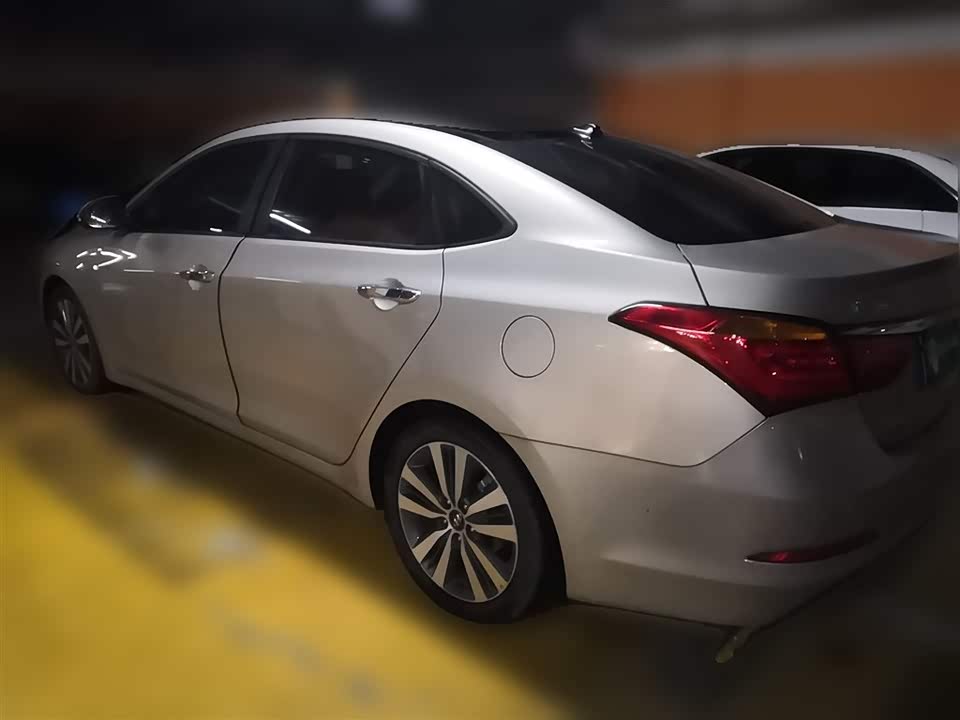 Hyundai Name picture