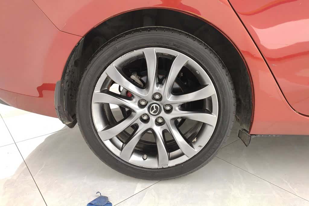 Mazda Atenza, 2018 6