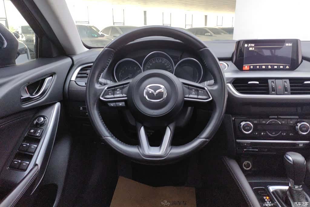 Mazda Atenza, 2018 15