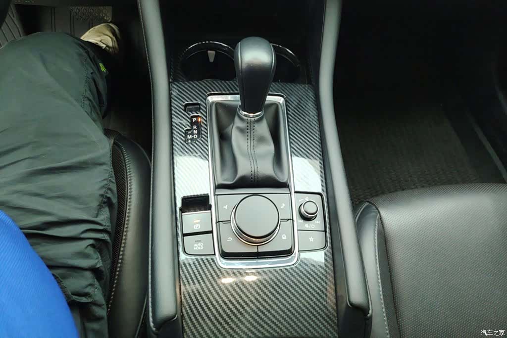 Mazda Mazda3, 2020 16