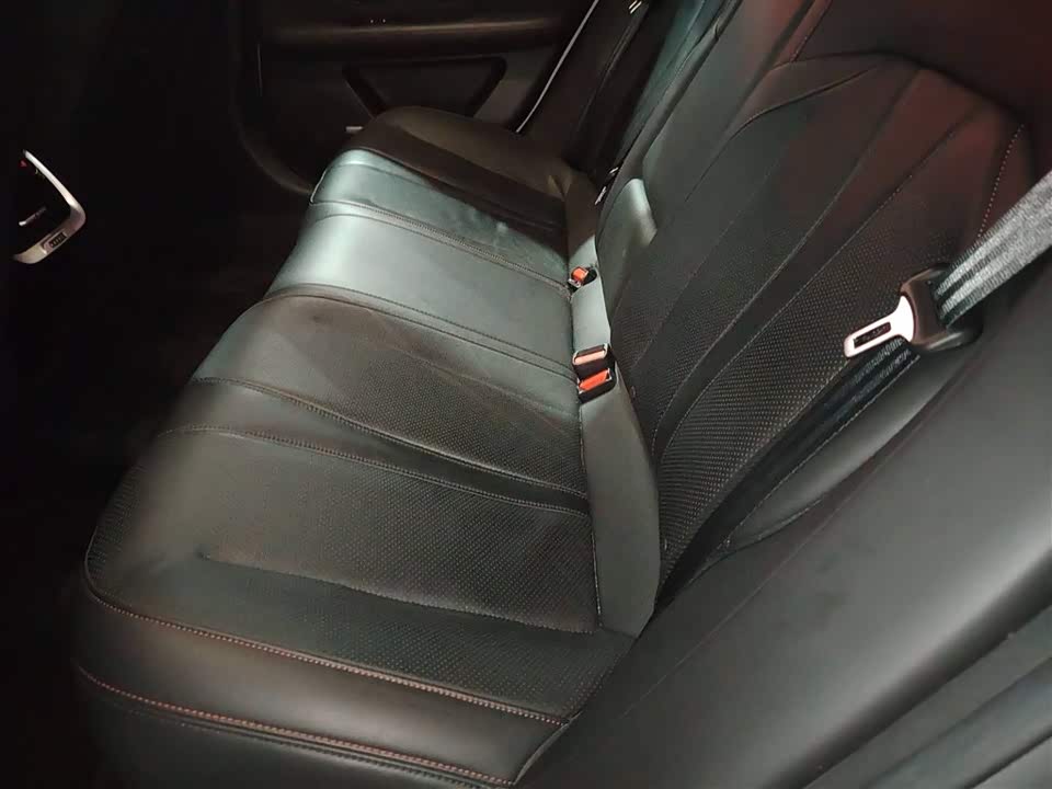 XPENG P7 XPENG P7