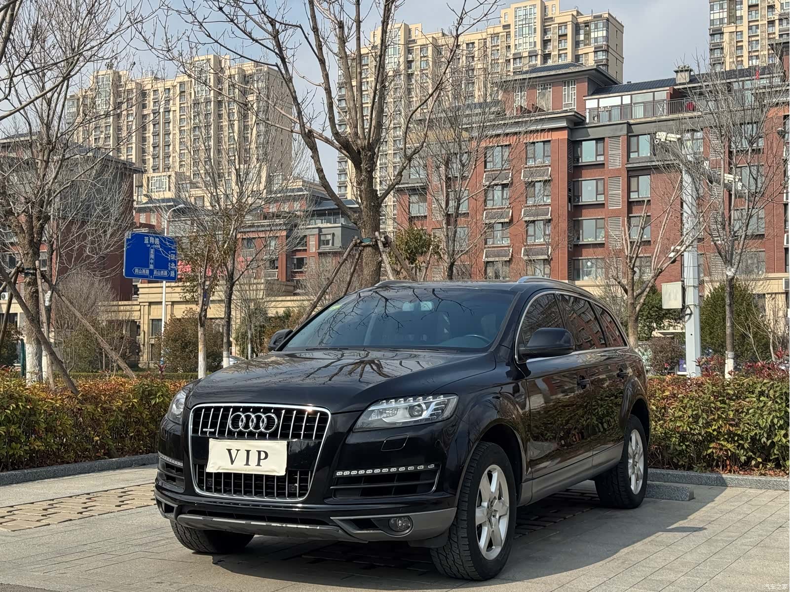 Audi Q7, 2015 1