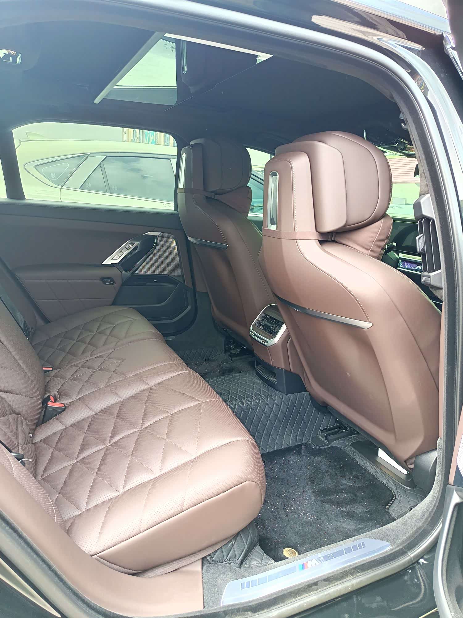 BMW 7 Series, 2025 8