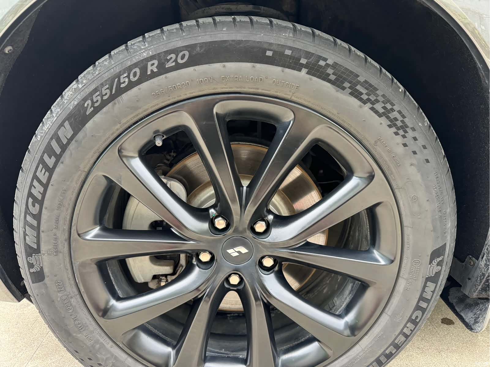Li Auto ONE, 2023 15