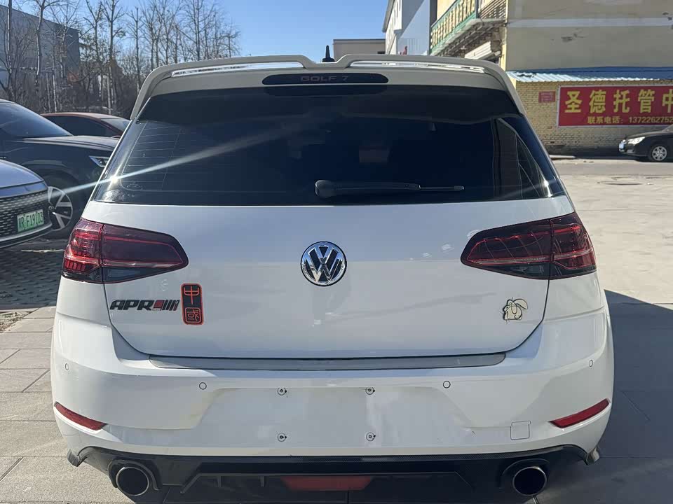 Volkswagen golf