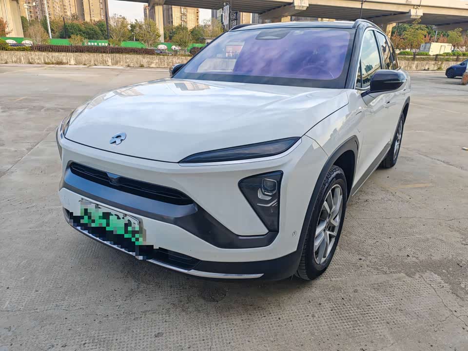 NIO ES6